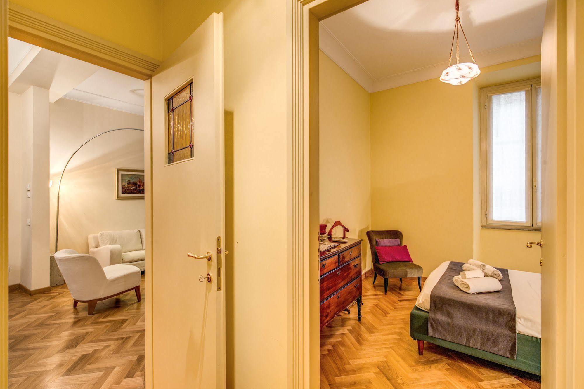 Boschetto Apartment Rome Luaran gambar